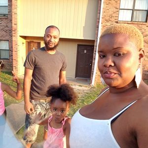 Meet your Posher, Kenyata